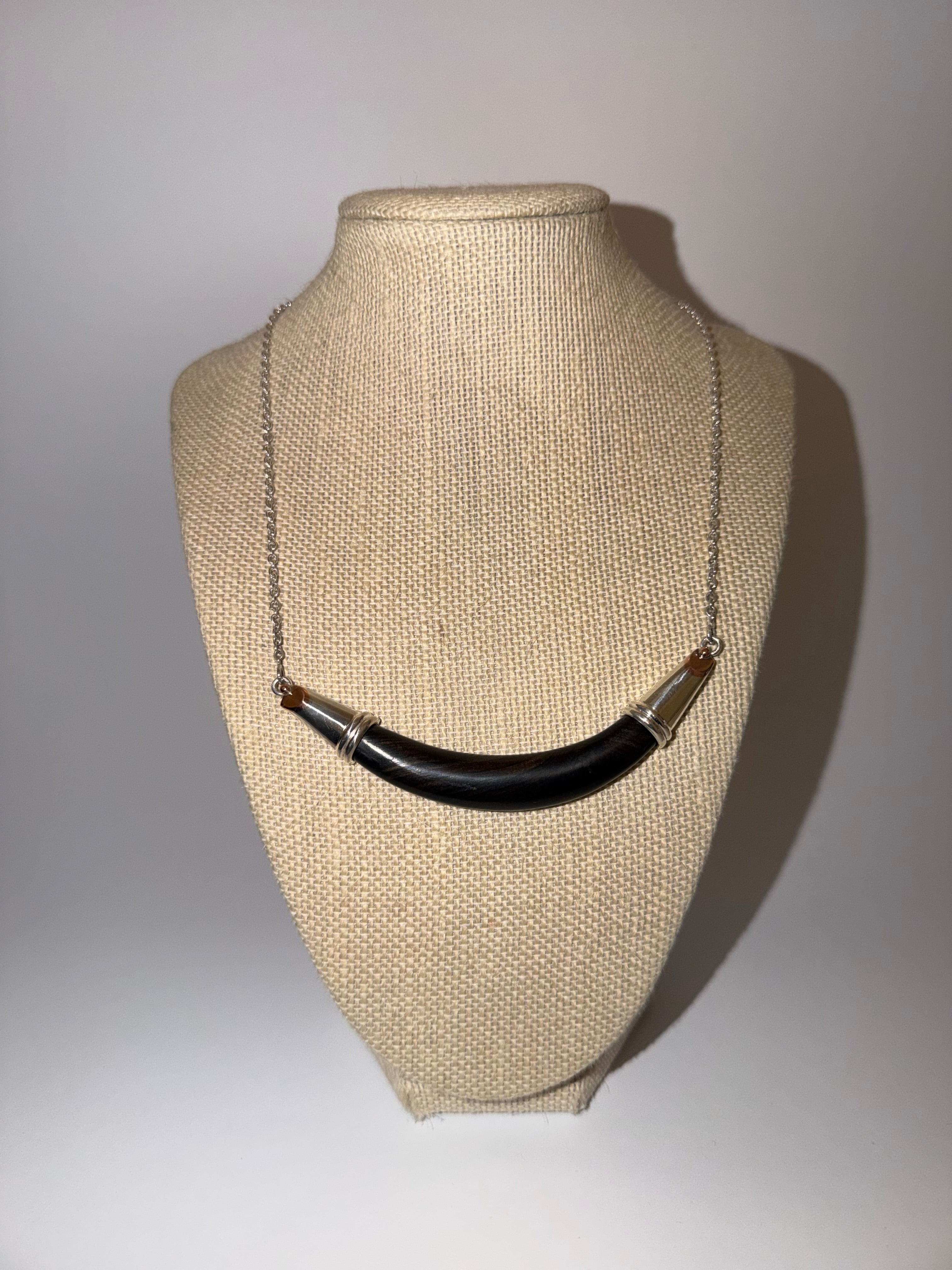 Ellipse Ebony Necklace