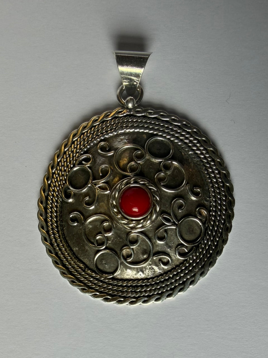 Coral Medallion
